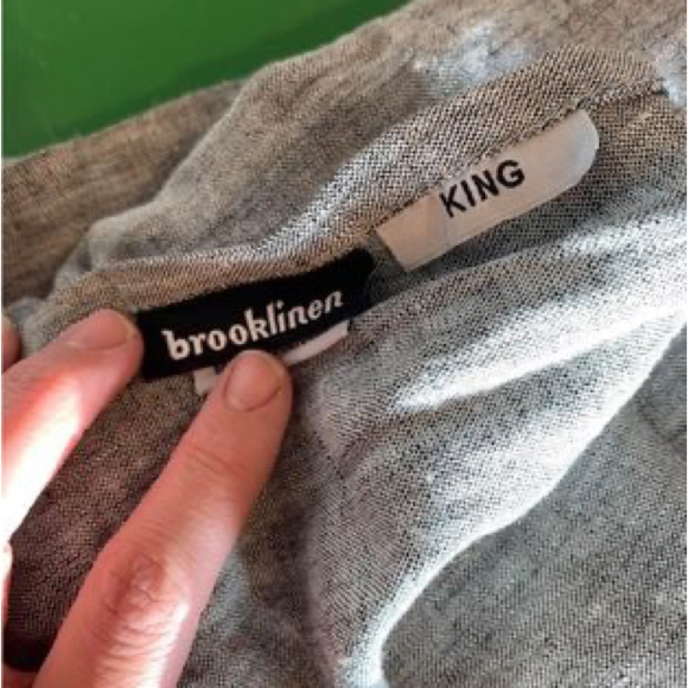 Brooklinen Flat Sheet // Never Used // King Size // Chambray Gray // Linen - Picture 5 of 6